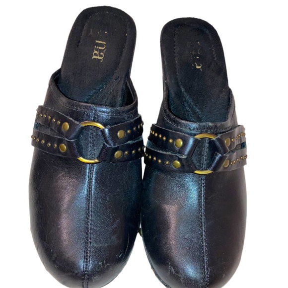a.n.a Black Leather Mule Clogs - Picture 5 of 6